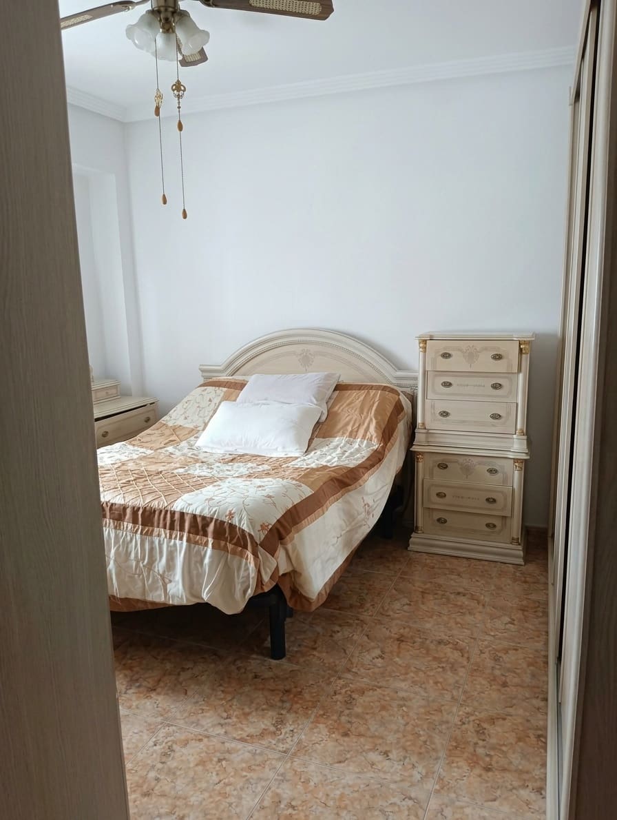 Apartamento de 3 habitaciones en Alicante / Alacant ciudad en venta - 312.000 € (Ref: 10130927)
