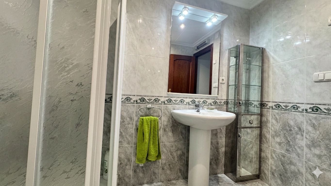 3 camera da letto Appartamento in vendita in Alicante citta - 383.000 € (Rif: 9928453)