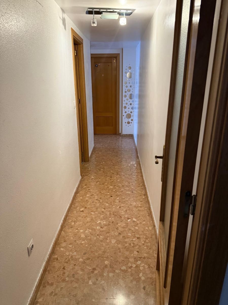 4 bedroom Flat for sale in Alicante / Alacant city with pool garage - € 524,000 (Ref: 9928522)