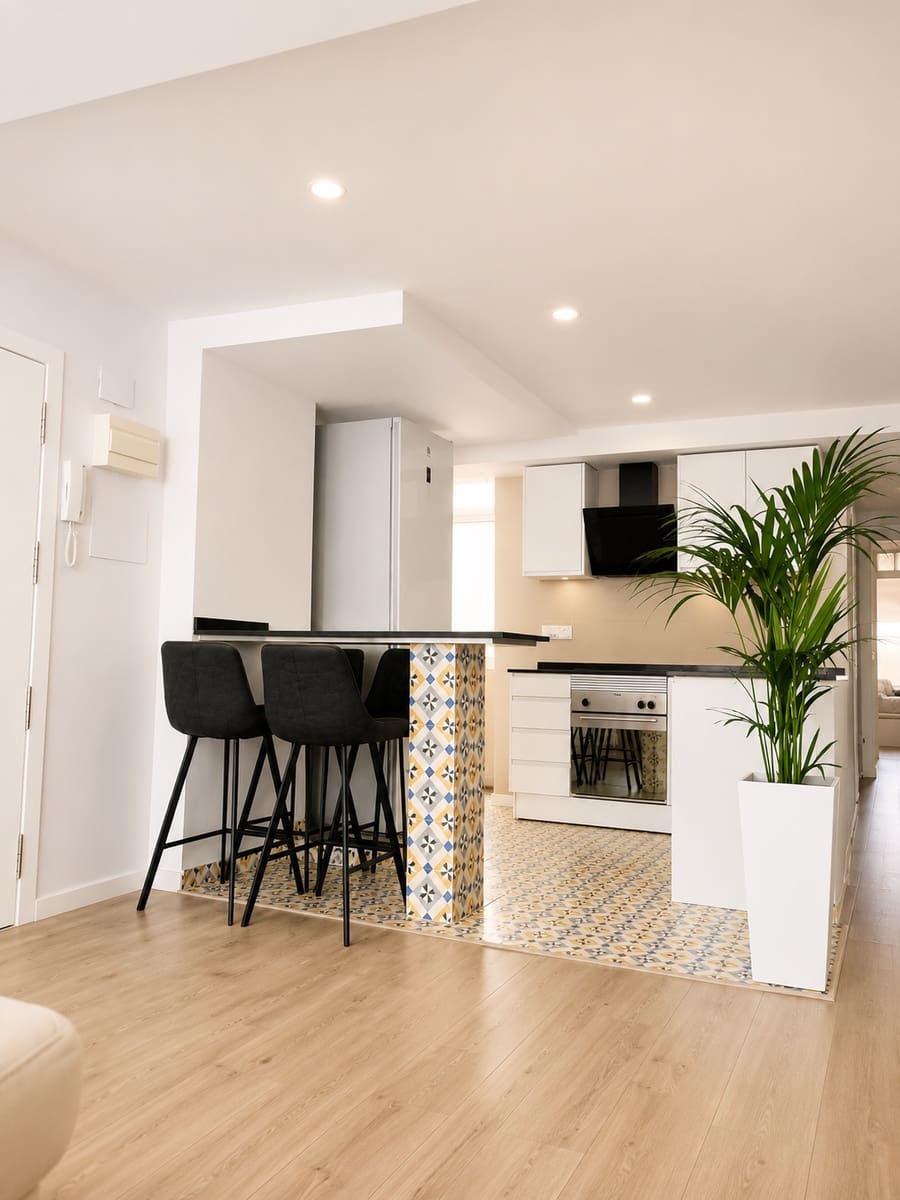 3 soveværelse Rækkehus til salg i Alicante by med garage - € 229.900 (Ref: 9935263)