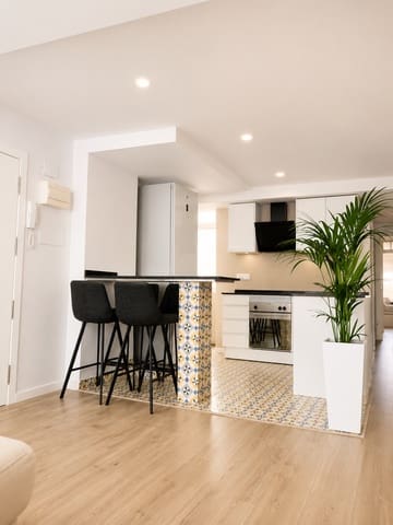 3 soveværelse Rækkehus til salg i Playa de San Juan, Alicante by med garage - € 229.900 (Ref: 9935263)