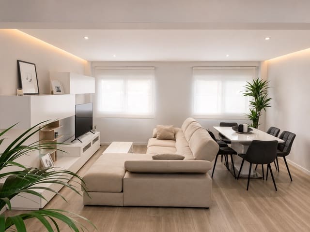 3 soveværelse Rækkehus til salg i Playa de San Juan, Alicante by med garage - € 229.900 (Ref: 9935263)