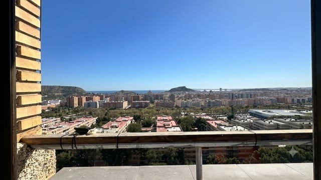 3 soveværelse Lejlighed til salg i Juan XXIII, Alicante by - € 184.000 (Ref: 9938801)