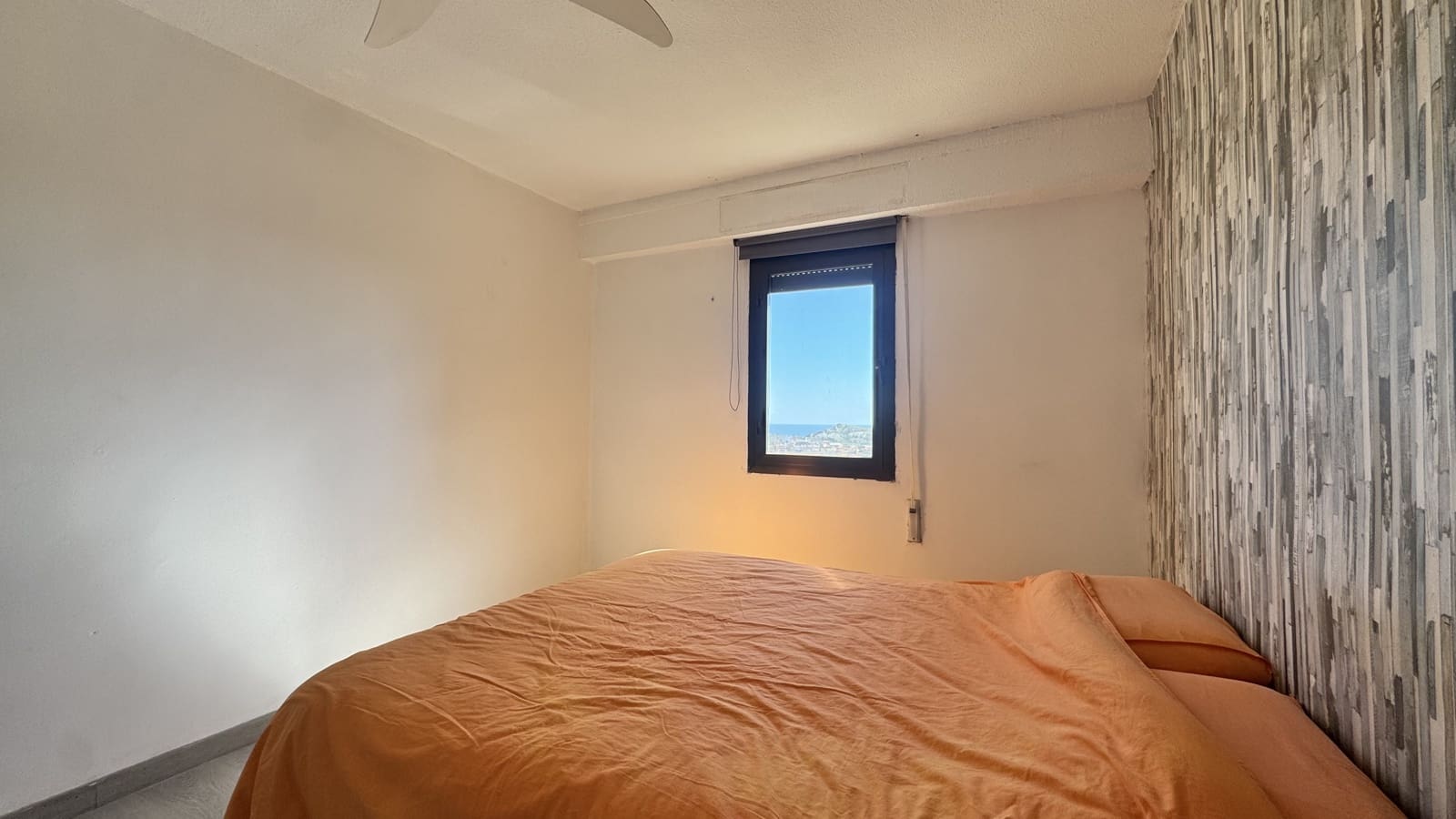 Apartamento de 3 habitaciones en Alicante / Alacant ciudad en venta - 184.000 € (Ref: 9938801)