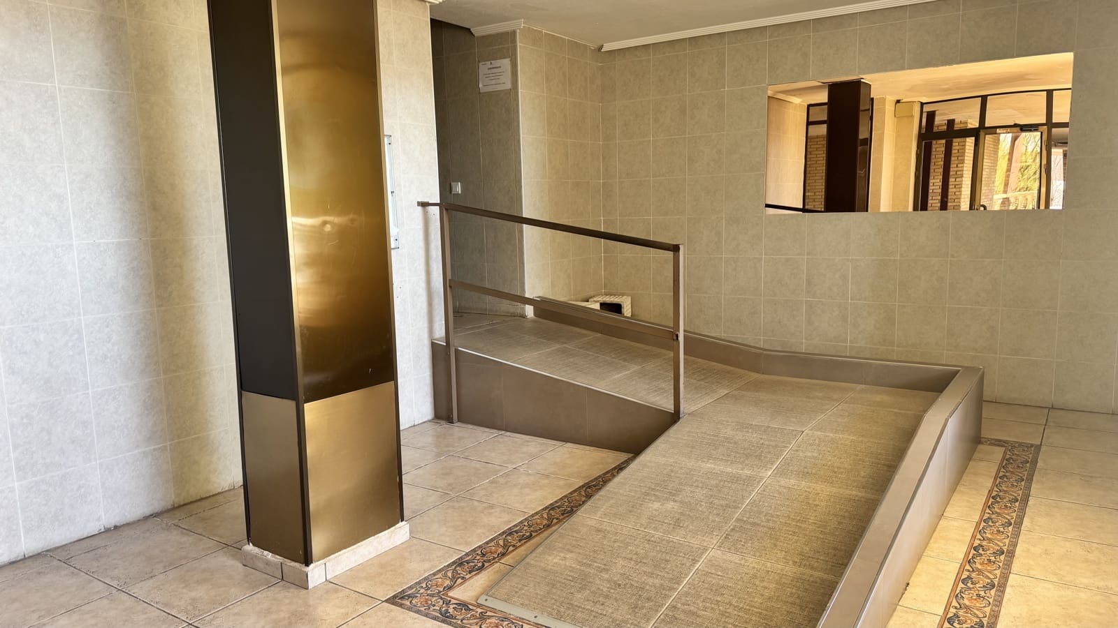 Apartamento de 3 habitaciones en Alicante / Alacant ciudad en venta - 184.000 € (Ref: 9938801)