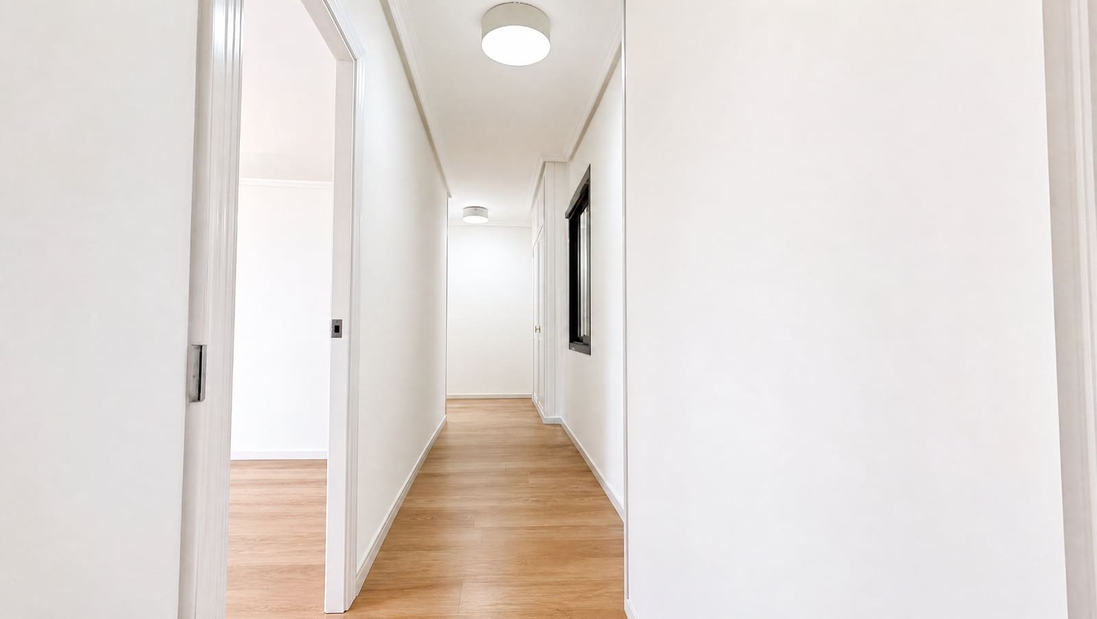 3 makuuhuone Huoneisto myytävänä paikassa Alicante kaupunki - 265 000 € (Ref: 9940661)