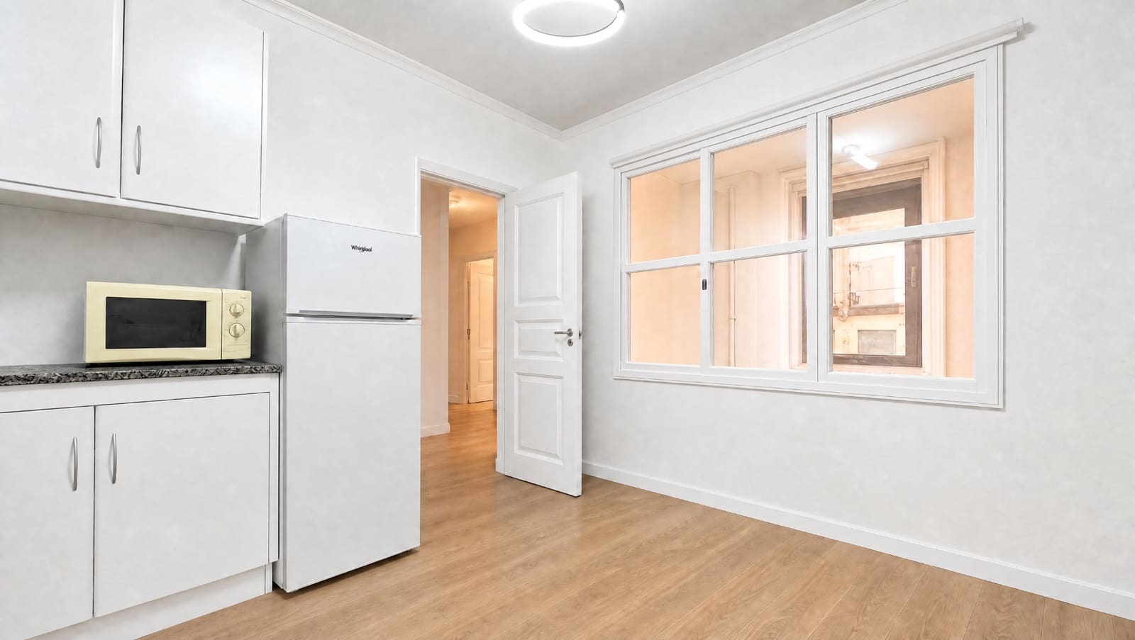 3 makuuhuone Huoneisto myytävänä paikassa Alicante kaupunki - 265 000 € (Ref: 9940661)
