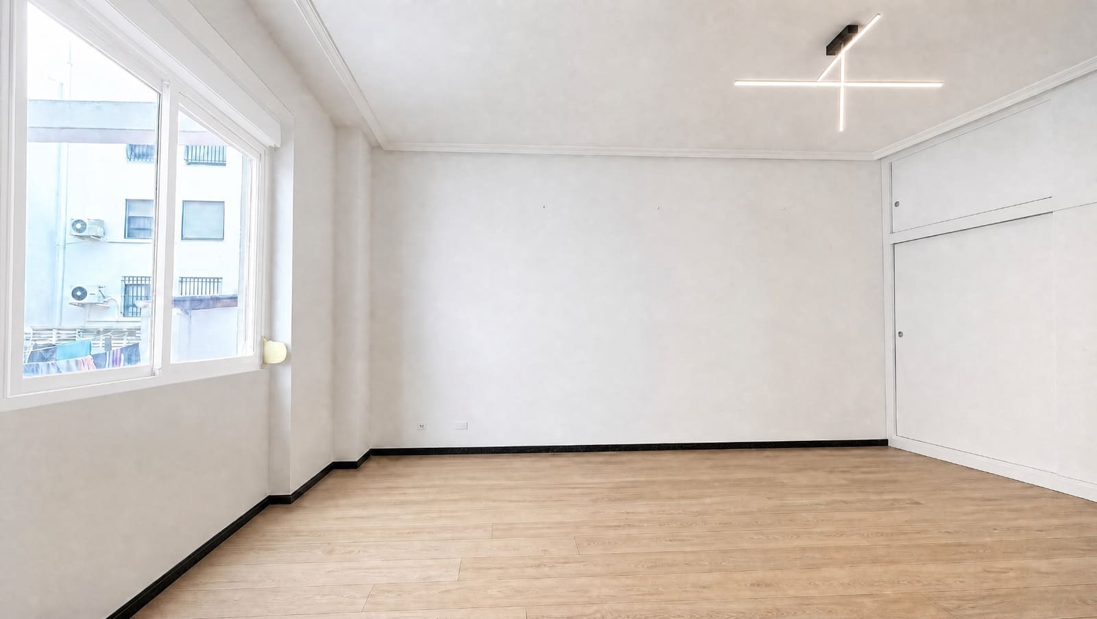 3 makuuhuone Huoneisto myytävänä paikassa Alicante kaupunki - 265 000 € (Ref: 9940661)