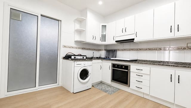 3 soveværelse Lejlighed til salg i Los Ángeles, Alicante by - € 265.000 (Ref: 9940661)