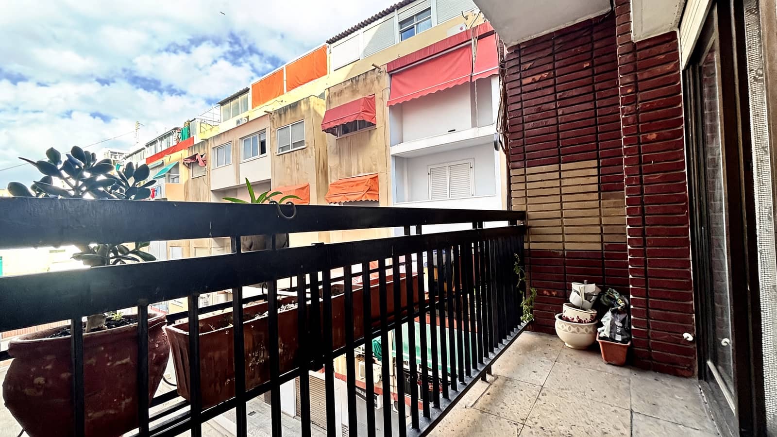 3 makuuhuone Huoneisto myytävänä paikassa Alicante kaupunki - 265 000 € (Ref: 9940661)