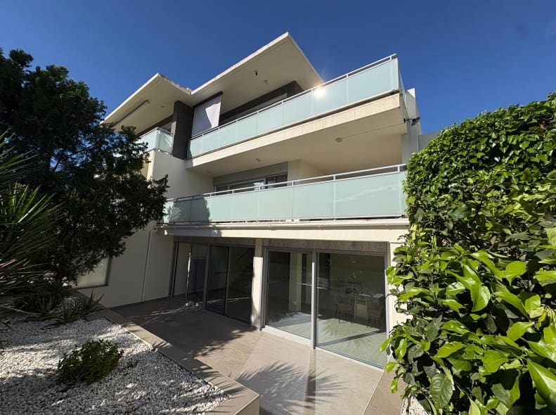 3 bedroom Terraced Villa for sale in Chiva with pool garage - € 475,000 (Ref: 9958370)