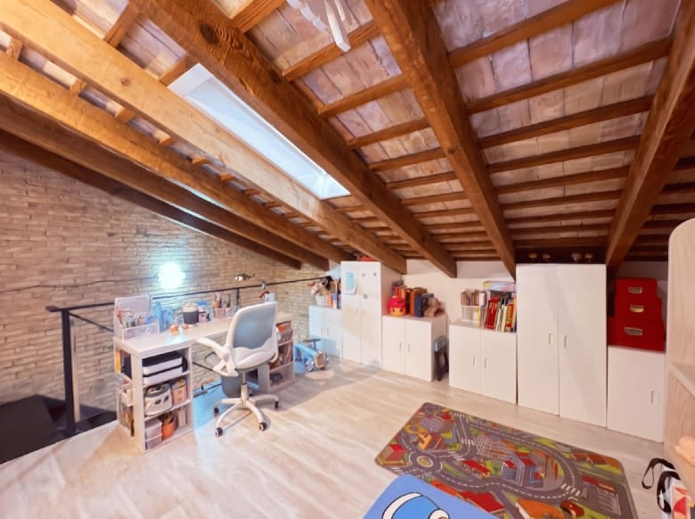 2 soverom Rekkehus til salgs i Valencia by - € 930 000 (Ref: 9958380)