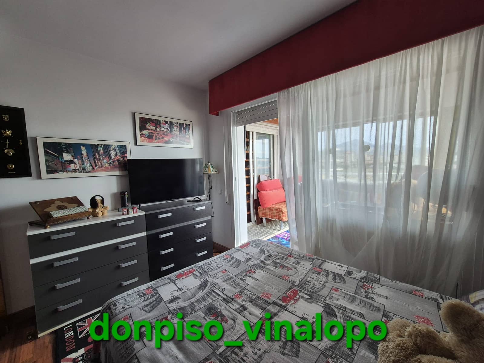 3 bedroom Penthouse for sale in El Campello with pool garage - € 700,000 (Ref: 9960255)