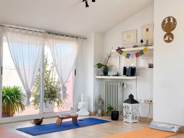 3 soveværelse Semi-Rækkehus til salg i Petrel / Petrer med swimmingpool garage - € 395.000 (Ref: 9996348)