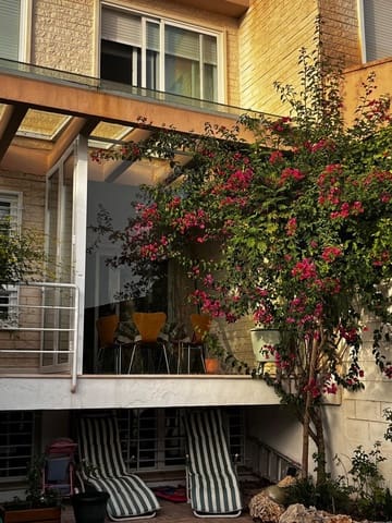 3 slaapkamer Halfvrijstaande villa te koop in Petrel / Petrer met zwembad garage - € 395.000 (Ref: 9996348)