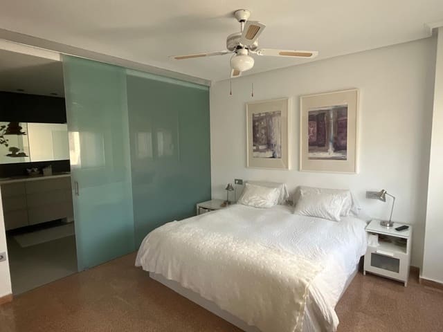 3 slaapkamer Halfvrijstaande villa te koop in Petrel / Petrer met zwembad garage - € 395.000 (Ref: 9996348)
