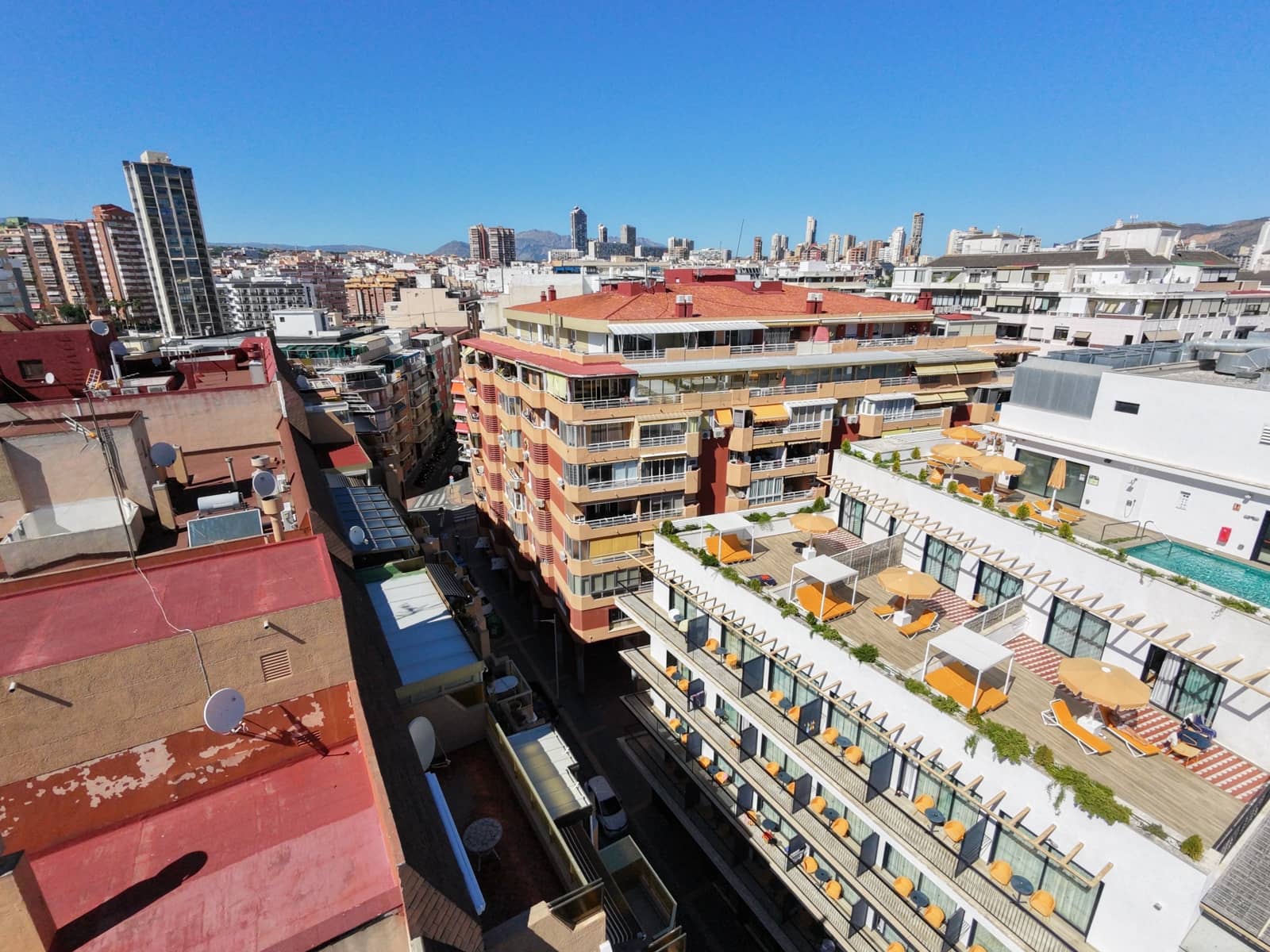 Apartamento Playa de 3 habitaciones en Benidorm en venta - 320.000 € (Ref: 9924860)