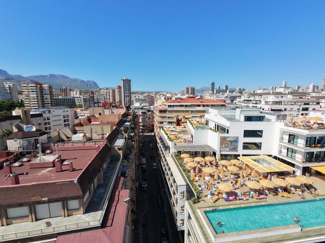 Apartamento Playa de 3 habitaciones en Playa Poniente, Benidorm en venta - 320.000 € (Ref: 9924860)