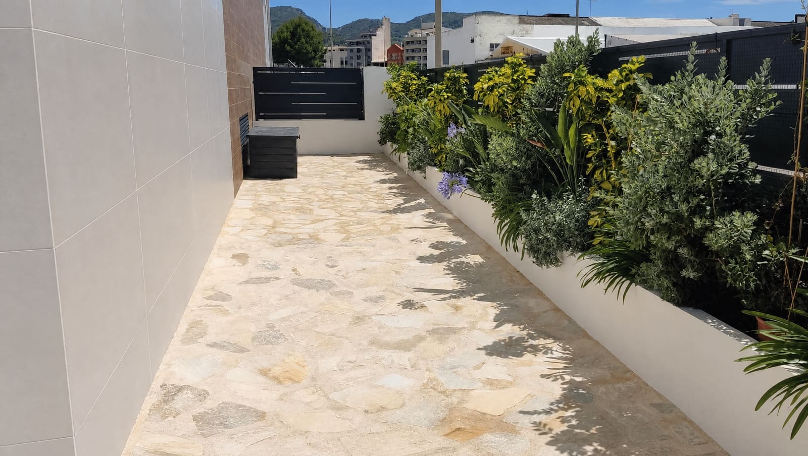 3 bedroom Townhouse for sale in Gata de Gorgos with pool garage - € 460,000 (Ref: 9918950)