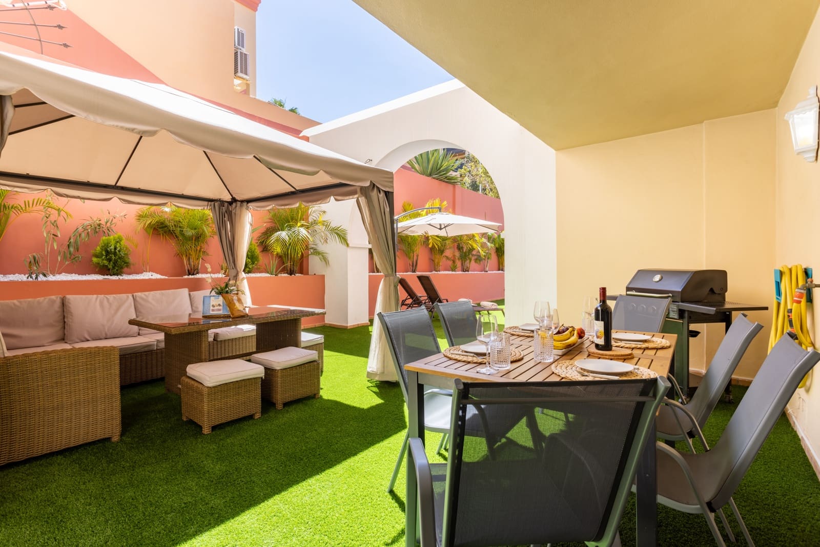 2 soveværelse Lejlighed til salg i Costa Adeje med swimmingpool garage - € 750.000 (Ref: 9991857)