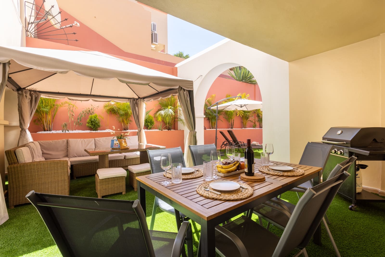 2 soveværelse Lejlighed til salg i Costa Adeje med swimmingpool garage - € 750.000 (Ref: 9991857)