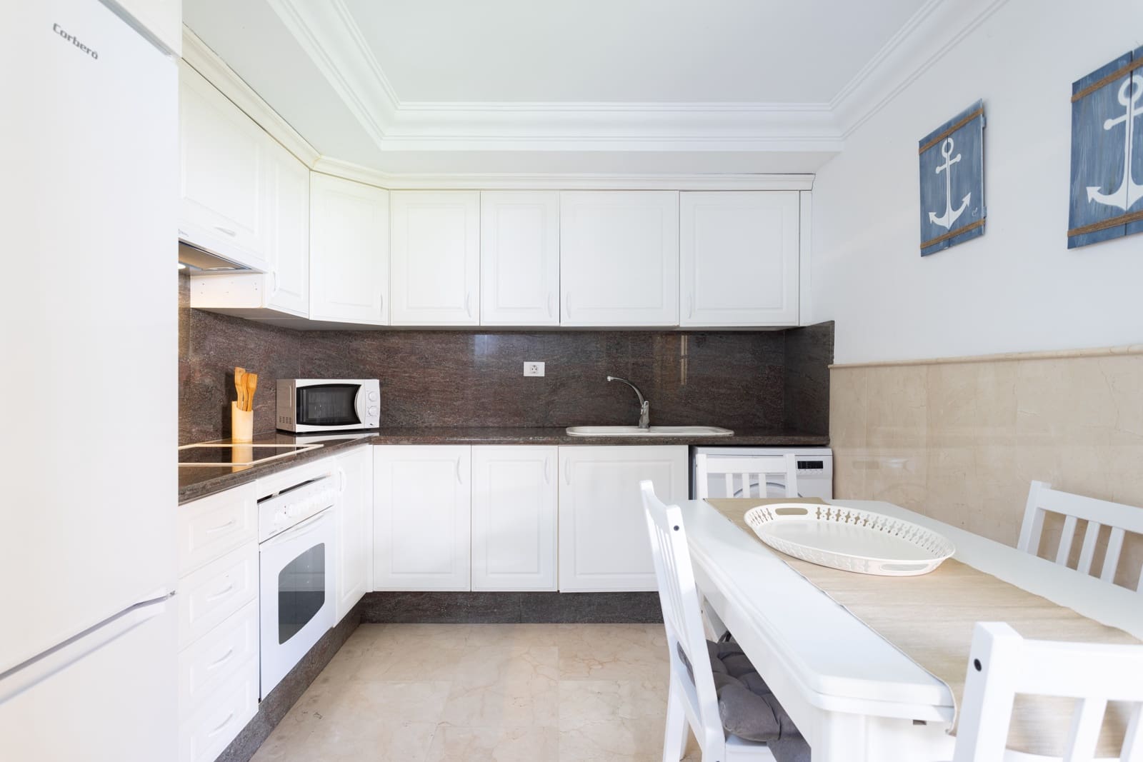 2 soveværelse Lejlighed til salg i Costa Adeje med swimmingpool garage - € 750.000 (Ref: 9991857)