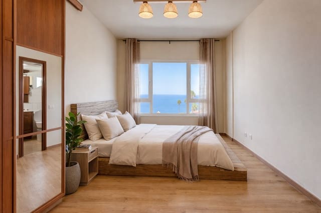 Casa de 4 habitaciones en El Sauzal en venta con piscina garaje - 900.000 € (Ref: 9991914)