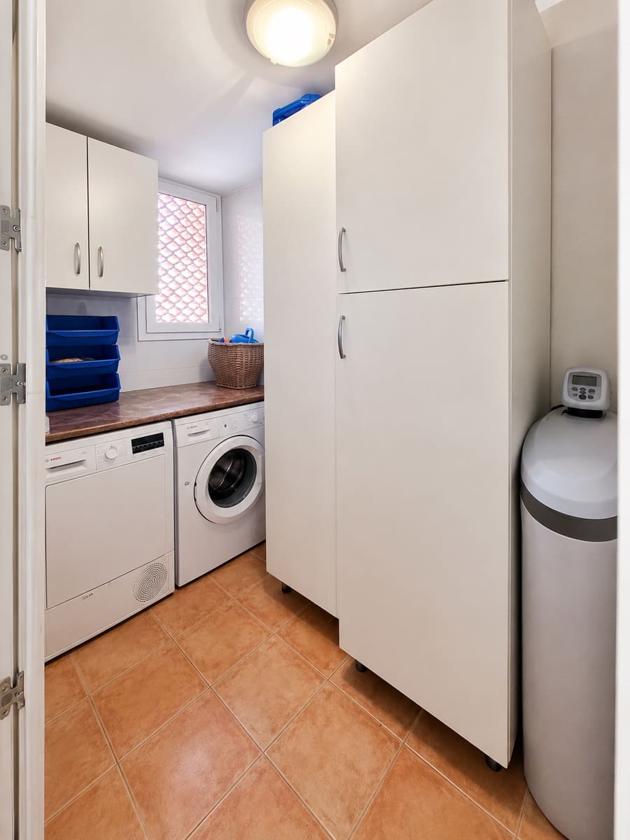2 Zimmer Apartment zu verkaufen in Cala Magrana mit Pool Garage - 720.000 € (Ref: 10076987)