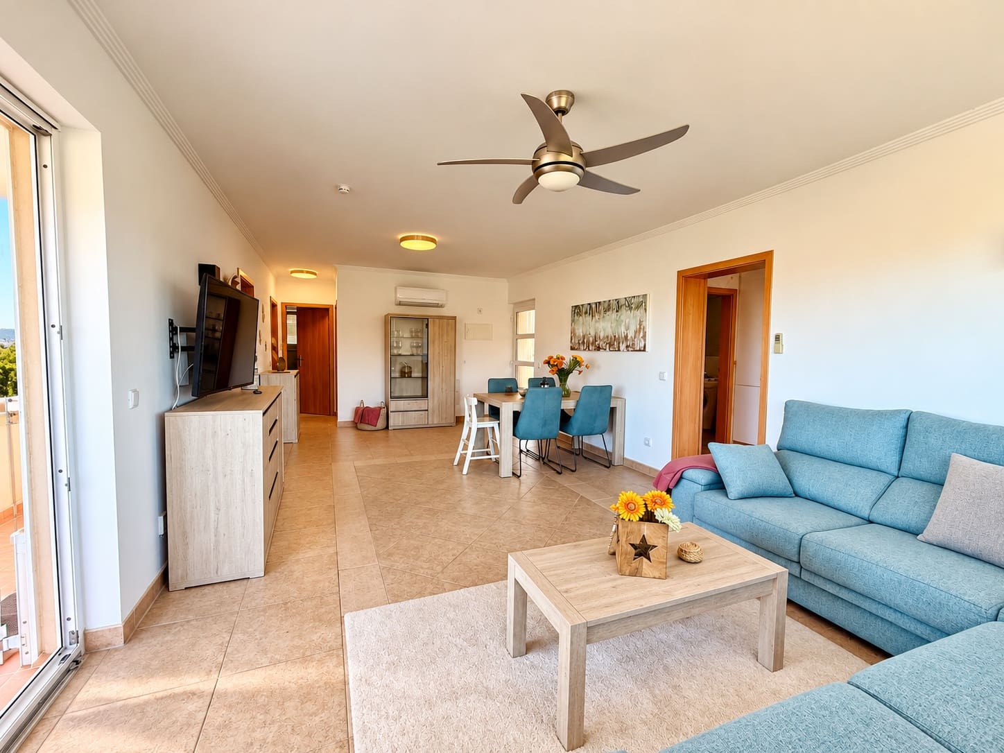 3 bedroom Penthouse for rent in Cala Mandia with pool garage - € 2,400 (Ref: 9932334)