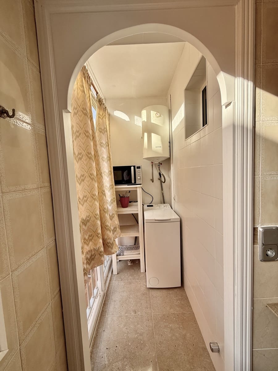 2 bedroom Apartment for rent in Cala Millor - € 1,100 (Ref: 9932404)