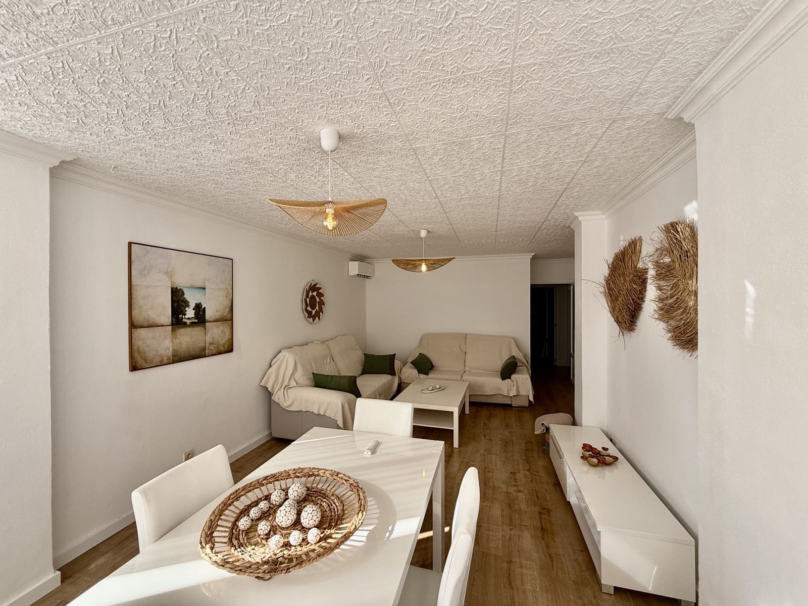 2 bedroom Apartment for rent in Cala Millor - € 1,100 (Ref: 9932404)