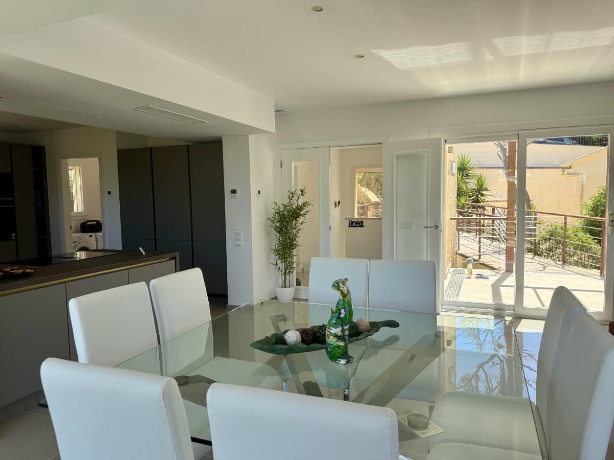 Chalet de 4 habitaciones en Cala Mandia en venta con piscina garaje - 2.750.000 € (Ref: 9943842)