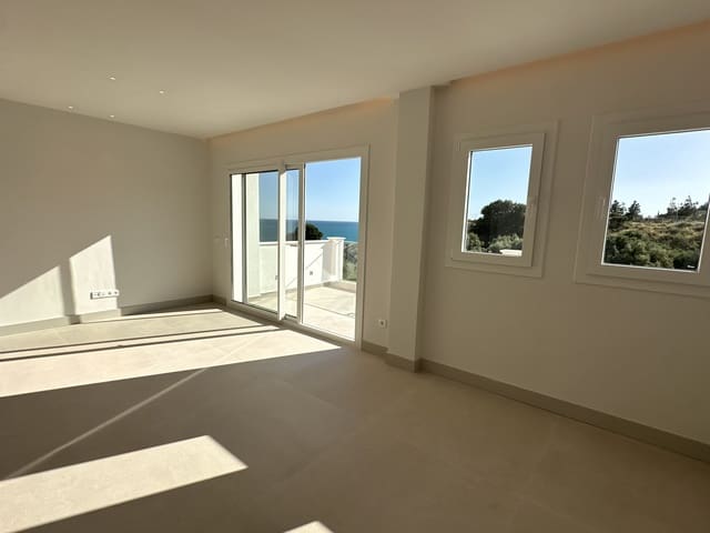 3 sypialnia Dom szeregowy na sprzedaż w Benalmádena z basenem garażem - 675 000 € (Ref: 9964320)