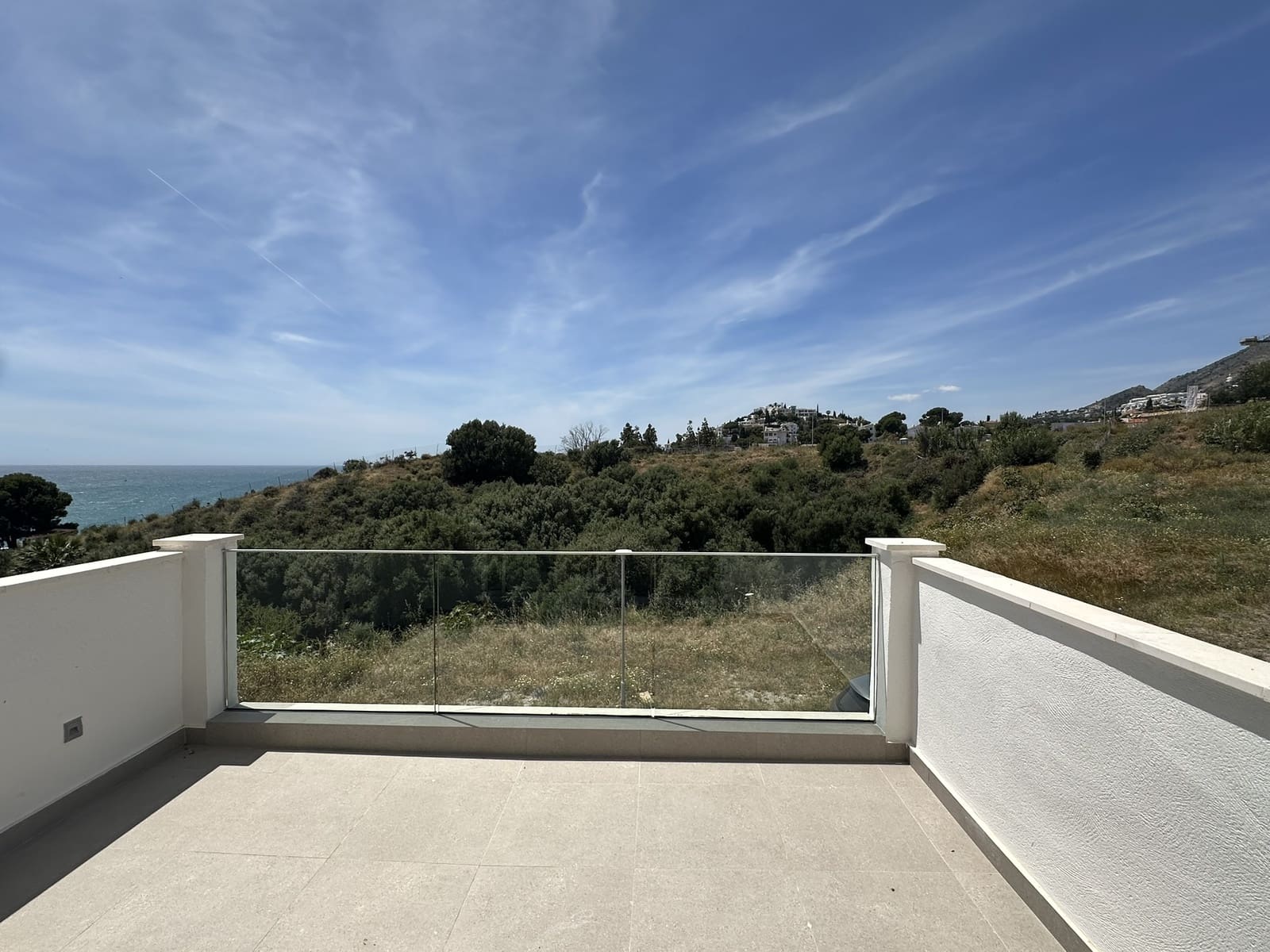3 sovrum Radhus till salu i Benalmadena med pool - 675 000 € (Ref: 9964320)
