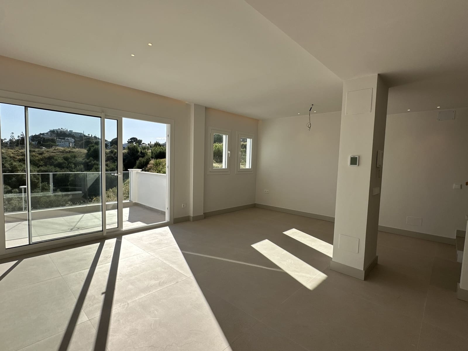 3 sovrum Radhus till salu i Benalmadena med pool - 675 000 € (Ref: 9964320)