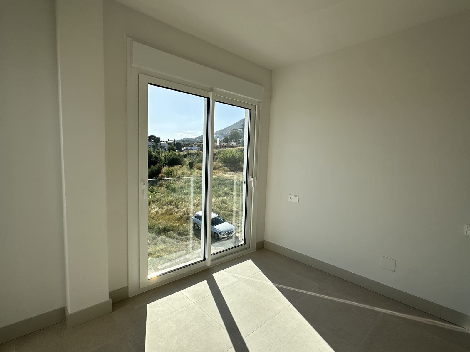 3 sovrum Radhus till salu i Benalmadena med pool - 675 000 € (Ref: 9964320)