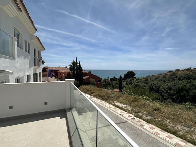 3 chambre Maison de Ville à vendre à Benalmádena avec piscine garage - 675 000 € (Ref: 9964320)