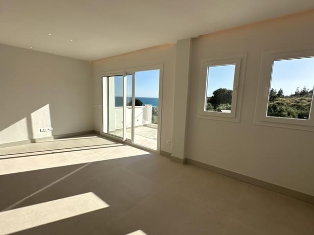 3 chambre Maison de Ville à vendre à Benalmádena avec piscine garage - 675 000 € (Ref: 9964320)