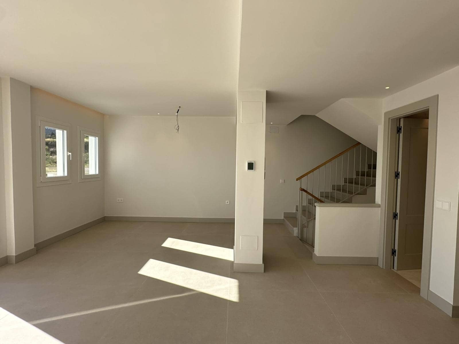 3 bedroom Townhouse for sale in Torrequebrada with pool garage - € 675,000 (Ref: 9964320)
