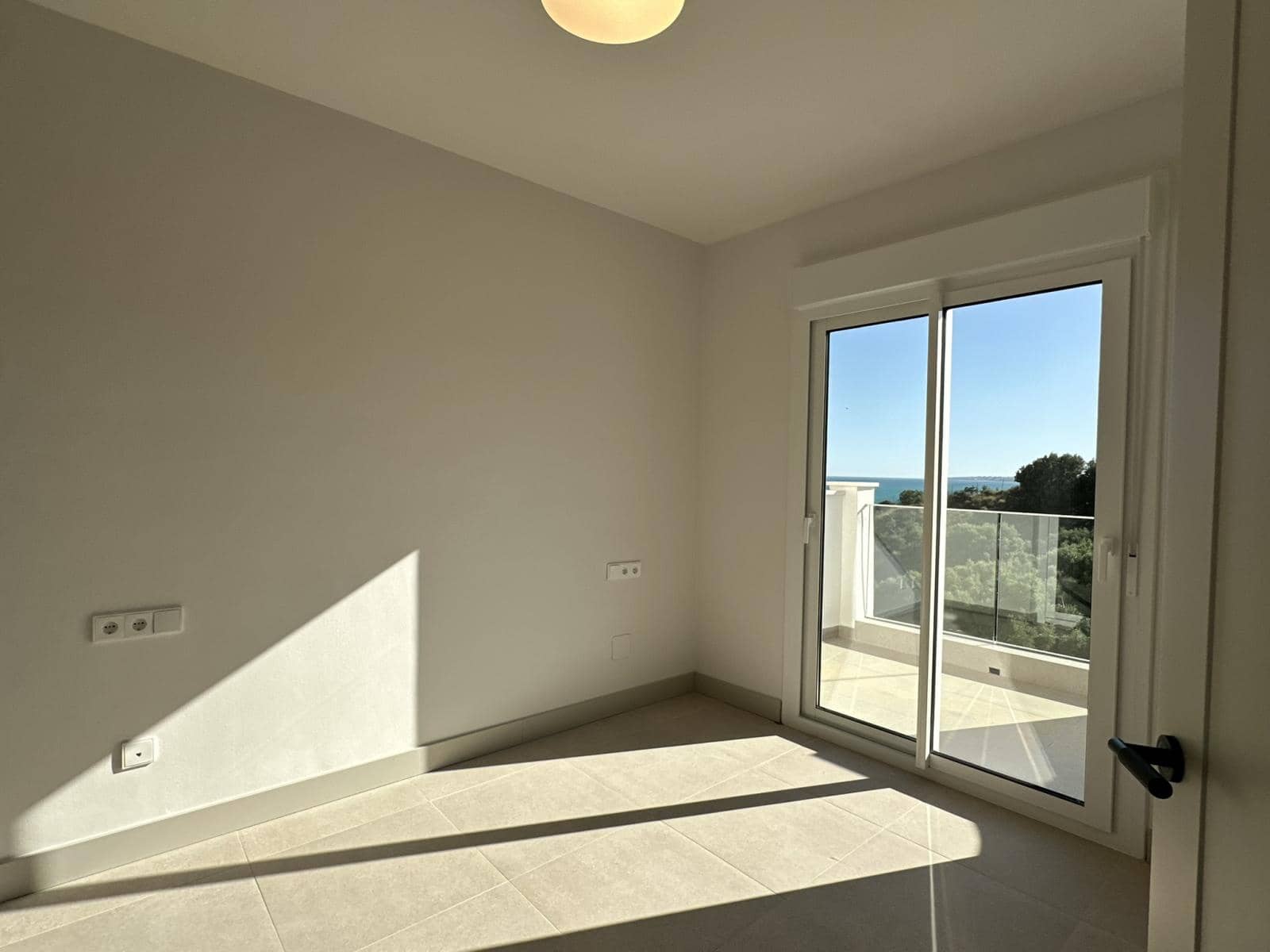 3 bedroom Townhouse for sale in Torrequebrada with pool garage - € 675,000 (Ref: 9964320)