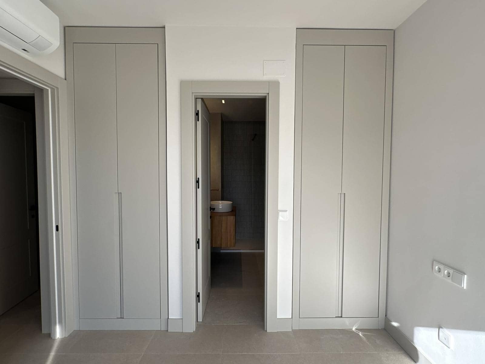 3 bedroom Townhouse for sale in Torrequebrada with pool garage - € 675,000 (Ref: 9964320)