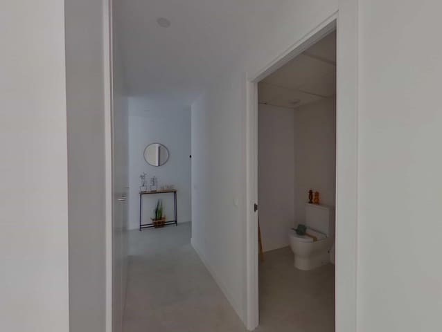 Piso de 3 habitaciones en Benalmádena pueblo, Benalmádena en venta con piscina garaje - 418.000 € (Ref: 9964321)