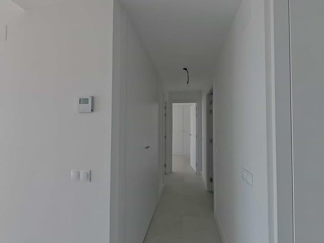 2 chambre Appartement à vendre à Benalmádena pueblo, Benalmádena avec piscine garage - 480 000 € (Ref: 9964323)