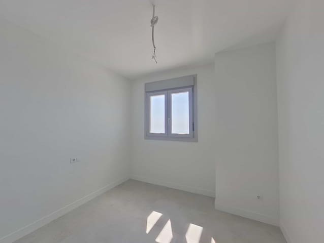 2 chambre Appartement à vendre à Benalmádena pueblo, Benalmádena avec piscine garage - 480 000 € (Ref: 9964323)