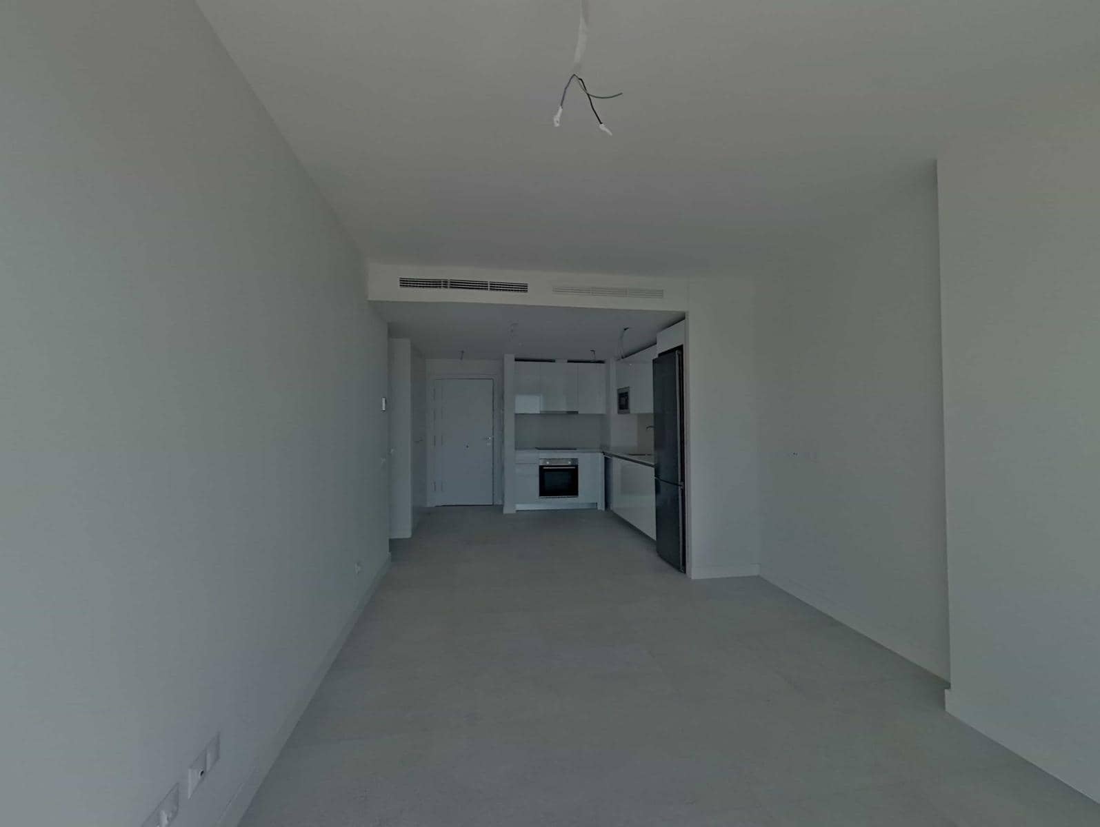 2 bedroom Flat for sale in Benalmadena with pool garage - € 480,000 (Ref: 9964323)