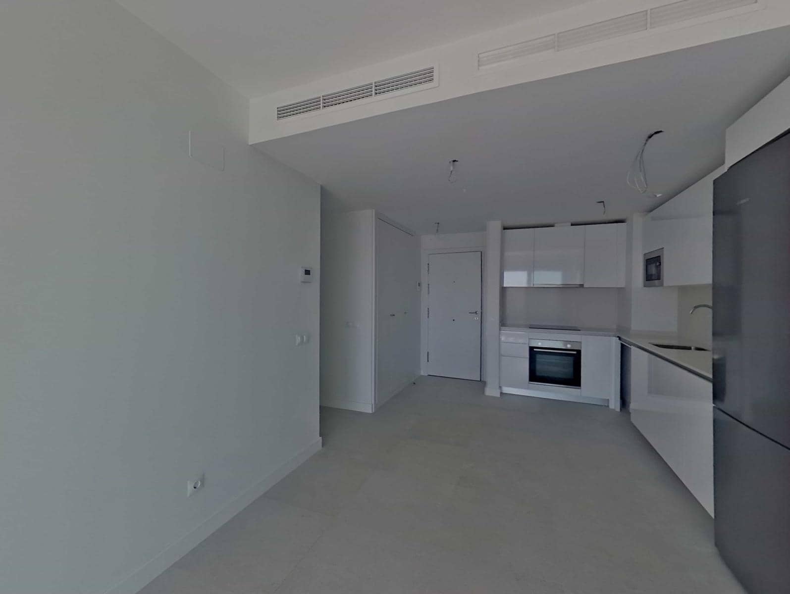 2 bedroom Flat for sale in Benalmadena with pool garage - € 480,000 (Ref: 9964323)