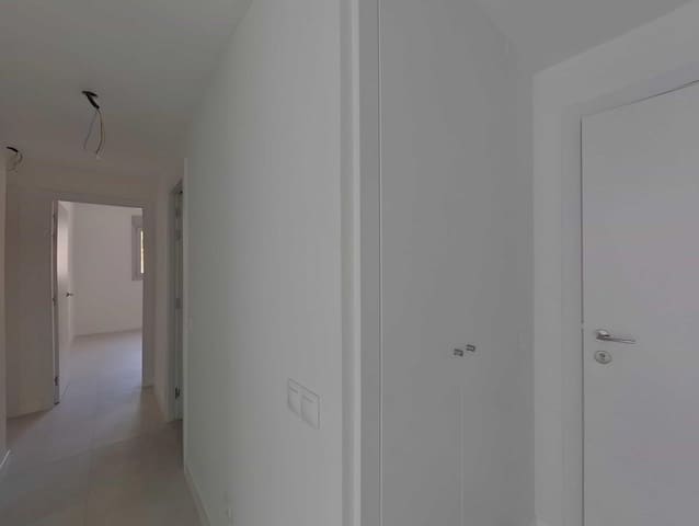 Piso de 3 habitaciones en Benalmádena pueblo, Benalmádena en venta con piscina garaje - 540.600 € (Ref: 9964324)
