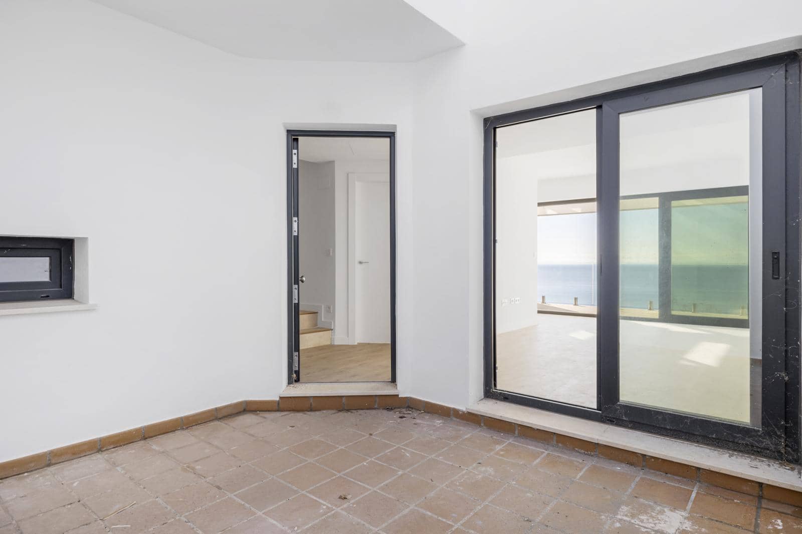 2 bedroom Townhouse for sale in El Penoncillo with pool garage - € 346,000 (Ref: 9965571)