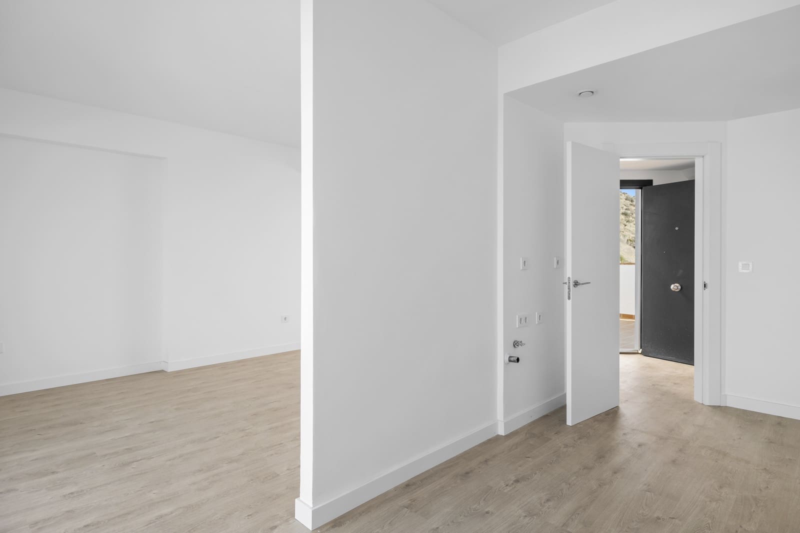 2 makuuhuone Omakotitalo myytävänä paikassa Torrox-Costa mukana uima-altaan 
autotalli - 347 000 € (Ref: 9965572)