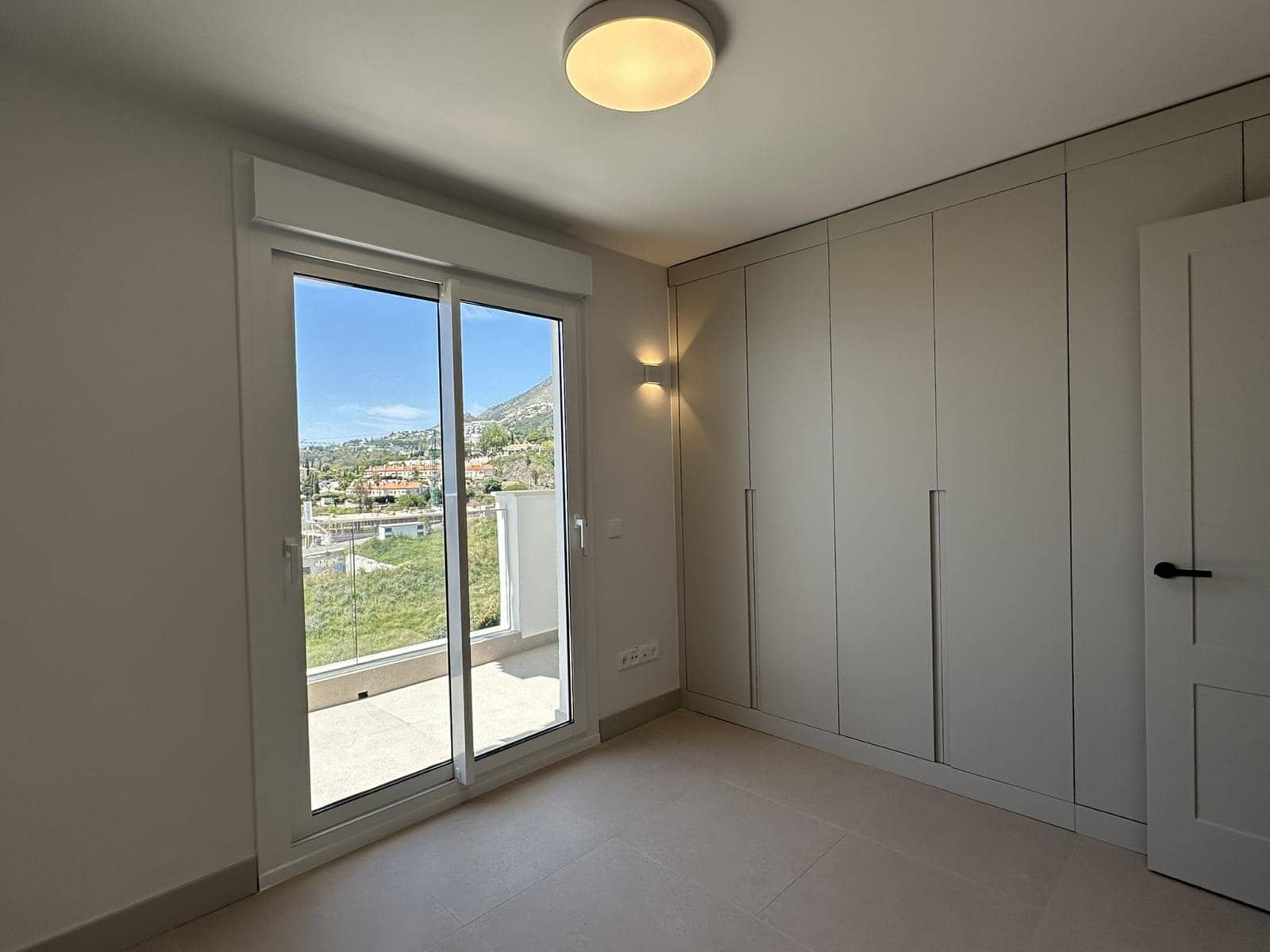 4 bedroom Townhouse for sale in Torrequebrada with pool garage - € 795,000 (Ref: 9965575)